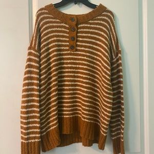 American eagle cute sweater!